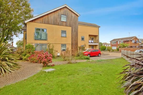 Barnstaple Road, Thorpe Bay, Essex, SS1, Essex — photo 1