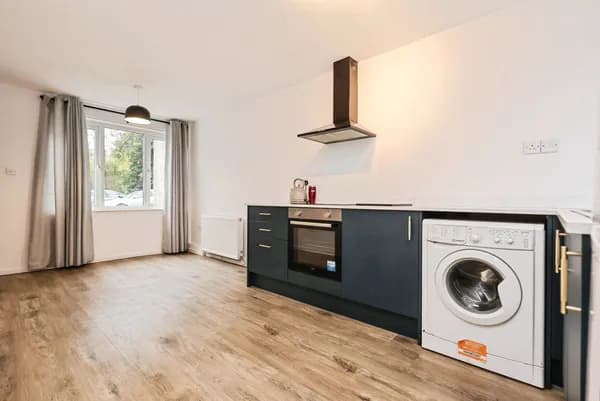 Leahurst Crescent, Birmingham, West M..., West Midlands — photo 4