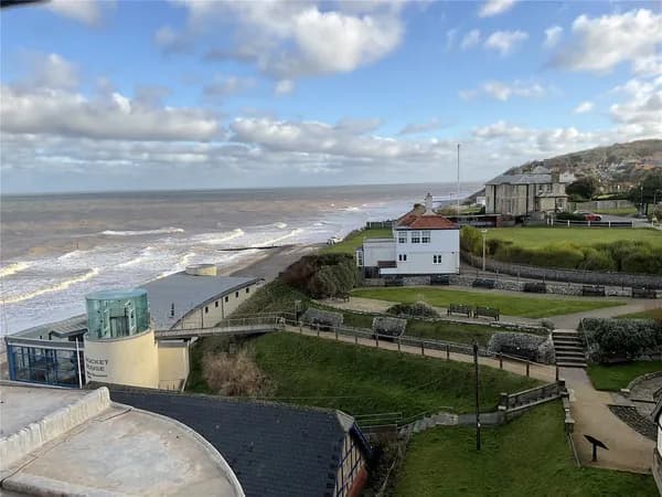 Brunswick Terrace, The Gangway, Crome..., Cromer — photo 2
