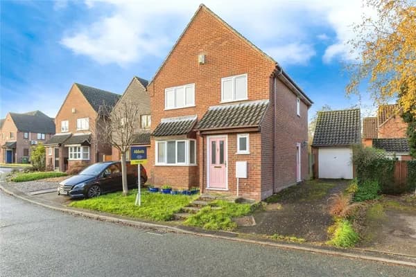 Briton Way, Wymondham, Norfolk, NR18, Norfolk — photo 1