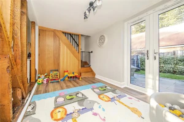 Halstead Road, COLCHESTER, Essex, CO6, Essex — photo 5