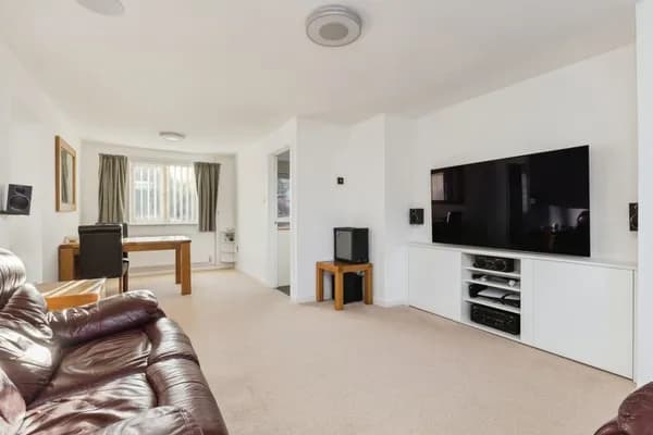 Lime Tree Avenue, WYMONDHAM, Norfolk,..., Norfolk — photo 2