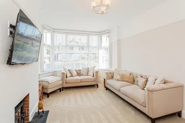 Acacia Drive, Thorpe Bay, Essex, SS1, Essex — photo 3