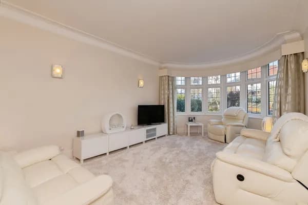 Burges Terrace, Thorpe Bay, Essex, SS1, Essex — photo 2
