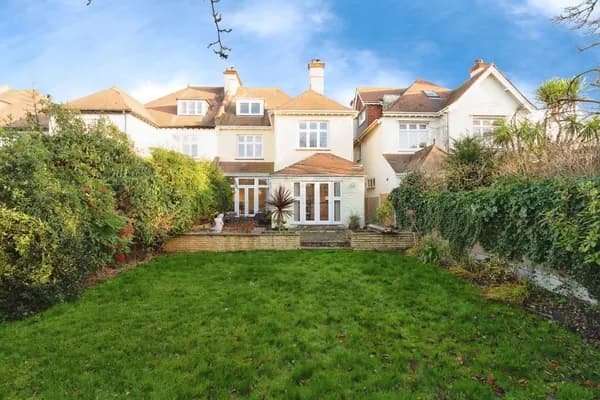 Burges Terrace, Thorpe Bay, Essex, SS1, Essex — photo 5