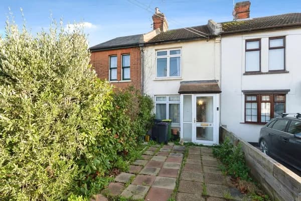 Trinity Road, Rayleigh, Essex, SS6, Essex — photo 1