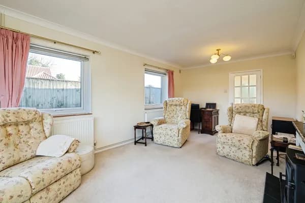 Summer Drive, Hoveton, Norwich, Norfo..., Norwich — photo 3