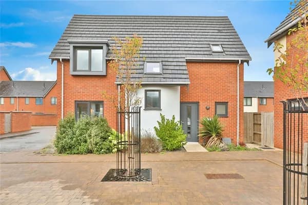Goodson Road, NORWICH, Norfolk, NR7, Norfolk — photo 1