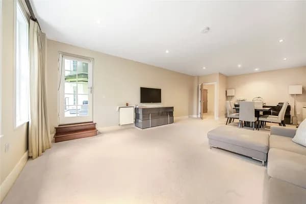 Wilberforce Court, Westerham Road, Ke..., Keston — photo 2