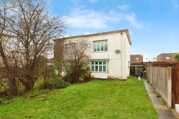 Bata Avenue, East Tilbury, Tilbury, E..., Tilbury — photo 1