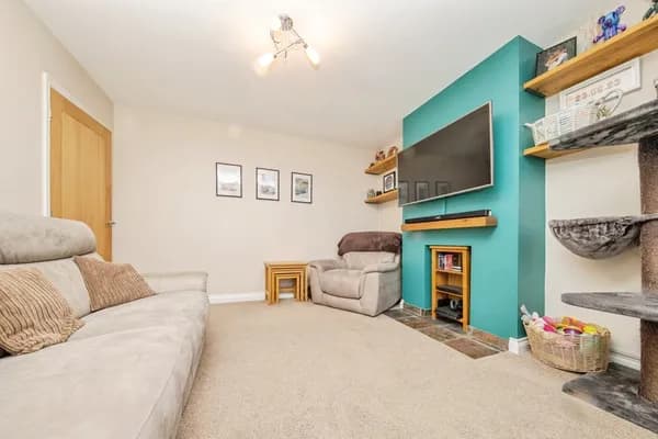 Tasmania Road, Ipswich, Suffolk, IP4, Suffolk — photo 4