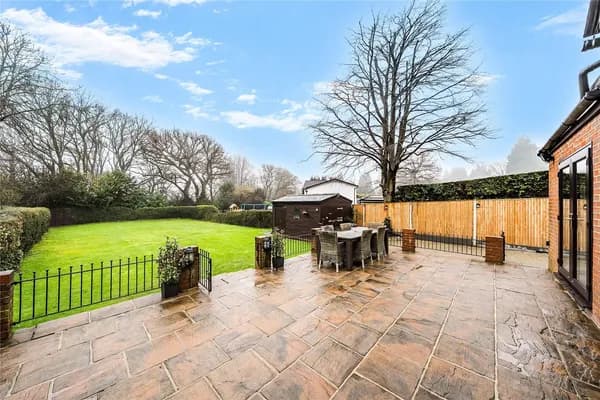 Rag Hill Road, Tatsfield, Kent, TN16, Kent — photo 3