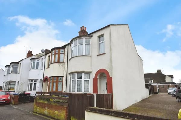 Fairfax Drive, Westcliff-On-Sea, Esse..., Essex — photo 2