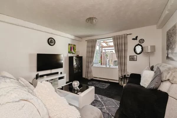 Grimston Road, Basildon, Essex, SS14, Essex — photo 4