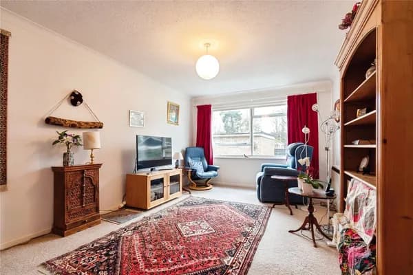 Cavendish Close, Thurston, Bury St. E..., Bury St. Edmunds — photo 2