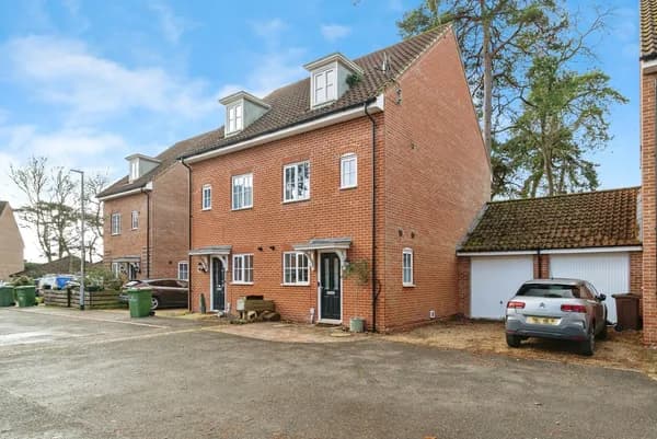 Hastings Close, Thetford, Norfolk, IP24, Norfolk — photo 1