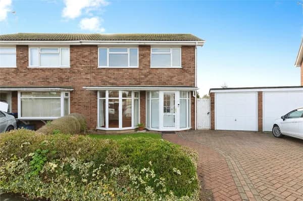 Raphael Drive, Shoeburyness, Southend..., Southend-on-Sea — photo 1