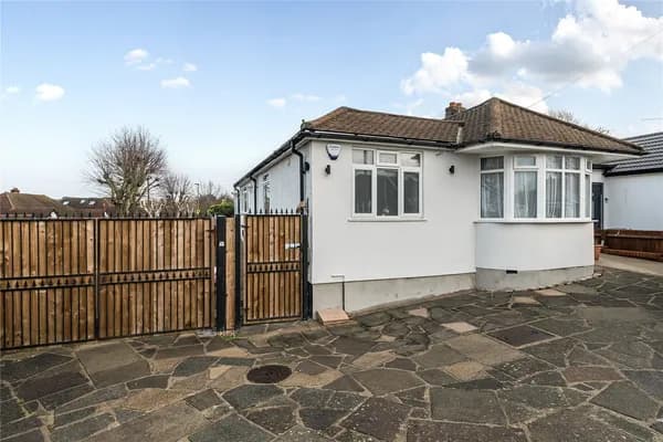 Chesham Avenue, Petts Wood, Orpington..., Orpington — photo 5