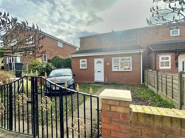 Victoria Road, BIRMINGHAM, West Midla..., West Midlands — photo 2