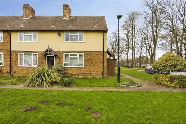 Poplar Close, BURY ST. EDMUNDS, Suffo..., Suffolk — photo 1