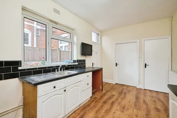 Fentham Road, Aston, Birmingham, West..., Birmingham — photo 5