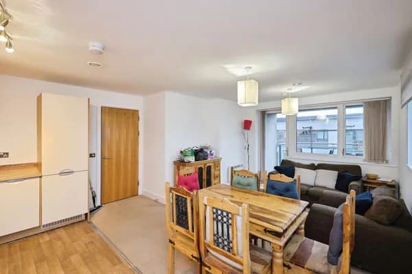 Bell Barn Road, Birmingham, West Midl..., West Midlands — photo 3