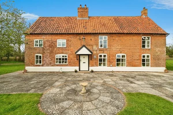 Low Street, Sloley, Norwich, Norfolk,..., Norwich — photo 1