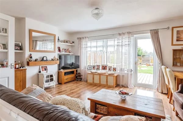 Alexandra Road, Great Wakering, South..., Southend-on-Sea — photo 5