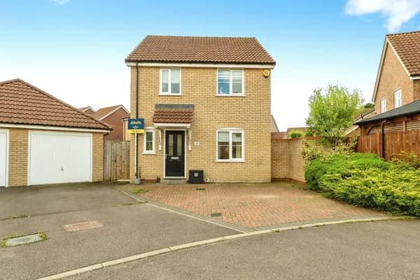 Bloodhound Road, Watton, Thetford, No..., Thetford — photo 1