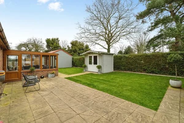 Mill Road, Stokesby, Great Yarmouth, ..., Great Yarmouth — photo 4