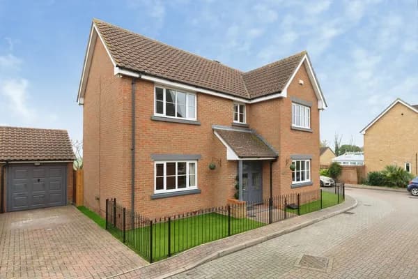 Nelson Road, Rochford, Essex, SS4, Essex — photo 1