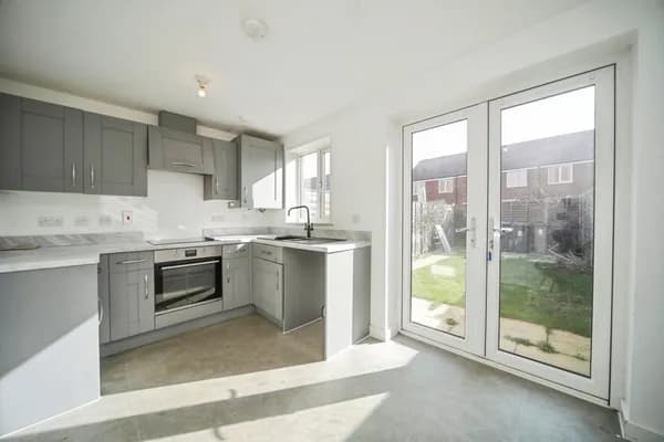 Shaw Drive, Thurston, Bury St. Edmund..., Bury St. Edmunds — photo 5