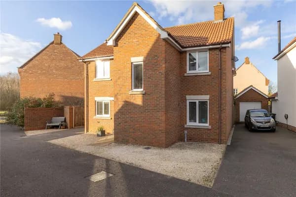 Wisteria Drive, Wymondham, Norfolk, NR18, Norfolk — photo 1