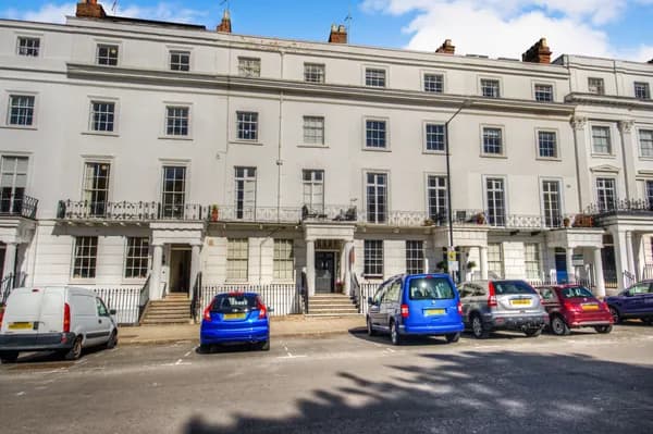 Clarendon Square, Leamington Spa, Leamington Spa — photo 1