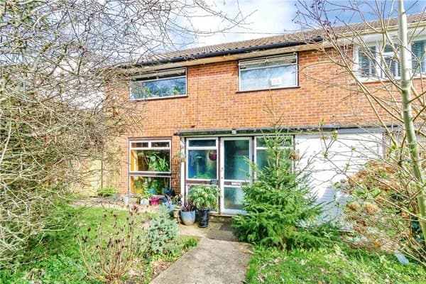 Everglade, Biggin Hill, Kent, TN16, Kent — photo 1