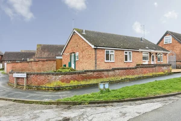 Field View Gardens, Beccles, Suffolk,..., Suffolk — photo 1