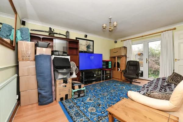 Arabis Place, Basildon, Essex, SS15, Essex — photo 2