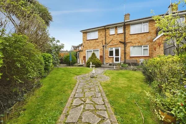 Chalfont Close, Leigh-on-Sea, Essex, SS9, Essex — photo 5