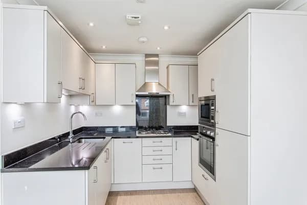 Cranleigh Drive, Leigh-on-Sea, Essex,..., Essex — photo 3