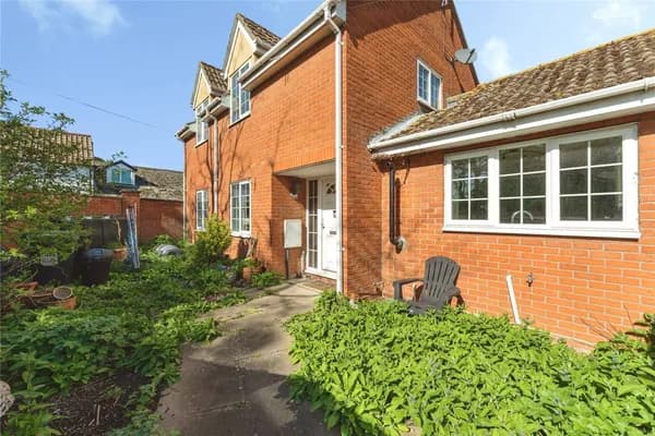 Lodge Gardens, Haddenham, Ely, Cambri..., Ely — photo 3