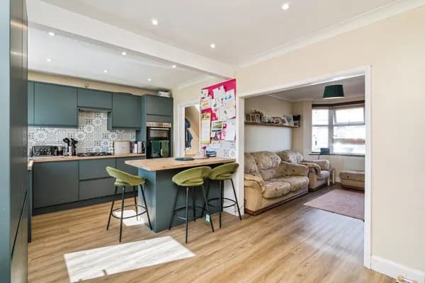 Kimberley Road, Lowestoft, Suffolk, NR33, Suffolk — photo 3