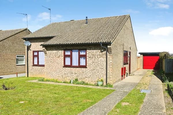Kingfisher Road, Downham Market, Norf..., Norfolk — photo 1