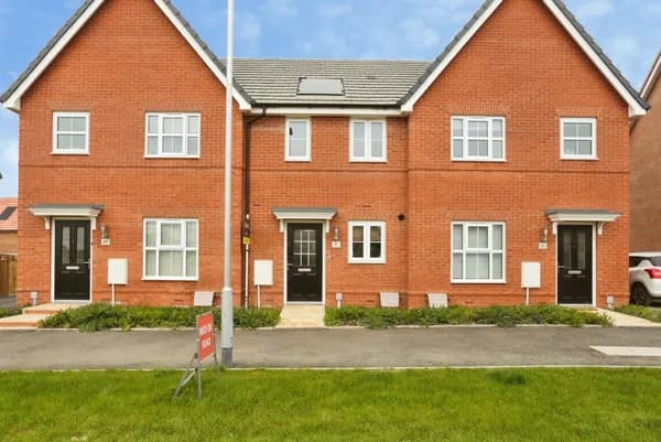 Knight Way, Stowmarket, Suffolk, IP14, Suffolk — photo 1