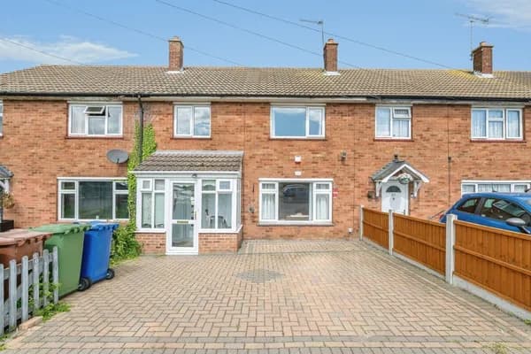 St. Michaels Road, Grays, Essex, RM16, Essex — photo 1