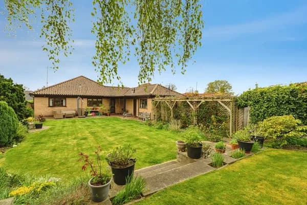 Meadow Drive, Hoveton, Norwich, Norfo..., Norwich — photo 4