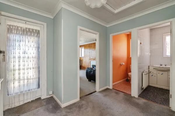 Muckingford Road, Linford, Stanford-l..., Stanford-le-Hope — photo 5