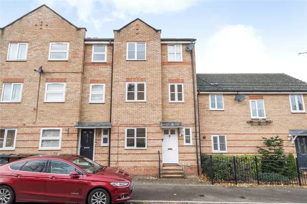 Parkinson Drive, Chelmsford, Essex, CM1, Essex — photo 2