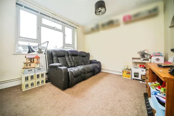 Poplar Close, BURY ST. EDMUNDS, Suffo..., Suffolk — photo 4