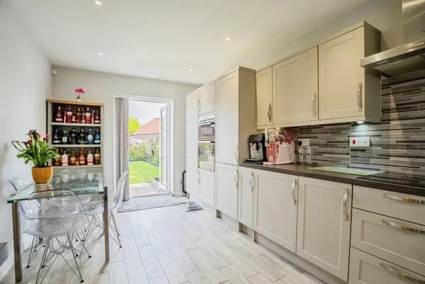 Buckingham Way, Bacton, Stowmarket, S..., Stowmarket — photo 3
