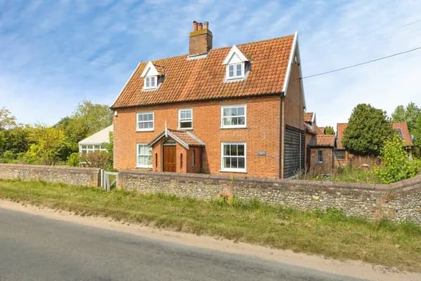 The Moor, Banham, Norwich, Norfolk, NR16, Norwich — photo 3